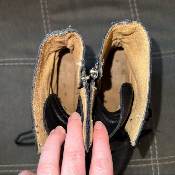 FRYE Courtney Black Lace-Up Leather Booties - Picture 6 of 8